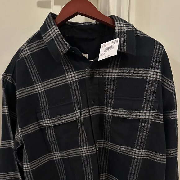 American Eagle Black and Gray Striped Flannel Shirt NWT XL Tall - Picture 1 of 3